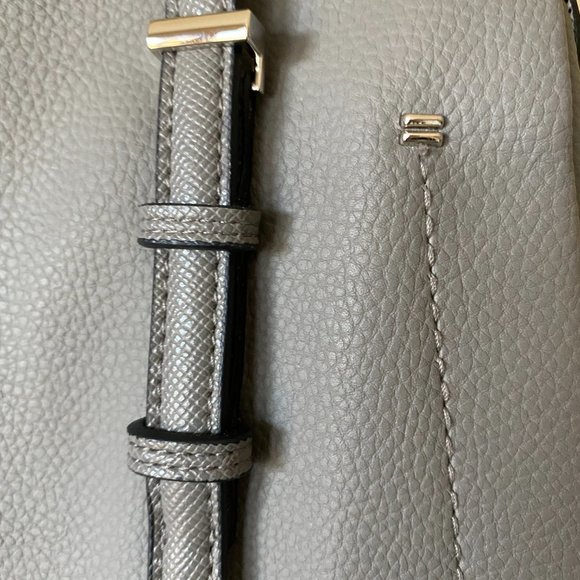 Kenneth Cole Reaction Gray Shoulder Bag - Picture 16 of 16